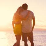 Vedci prvýkrát zistili, ako rozoznať priateľské objatie od zamilovanosti